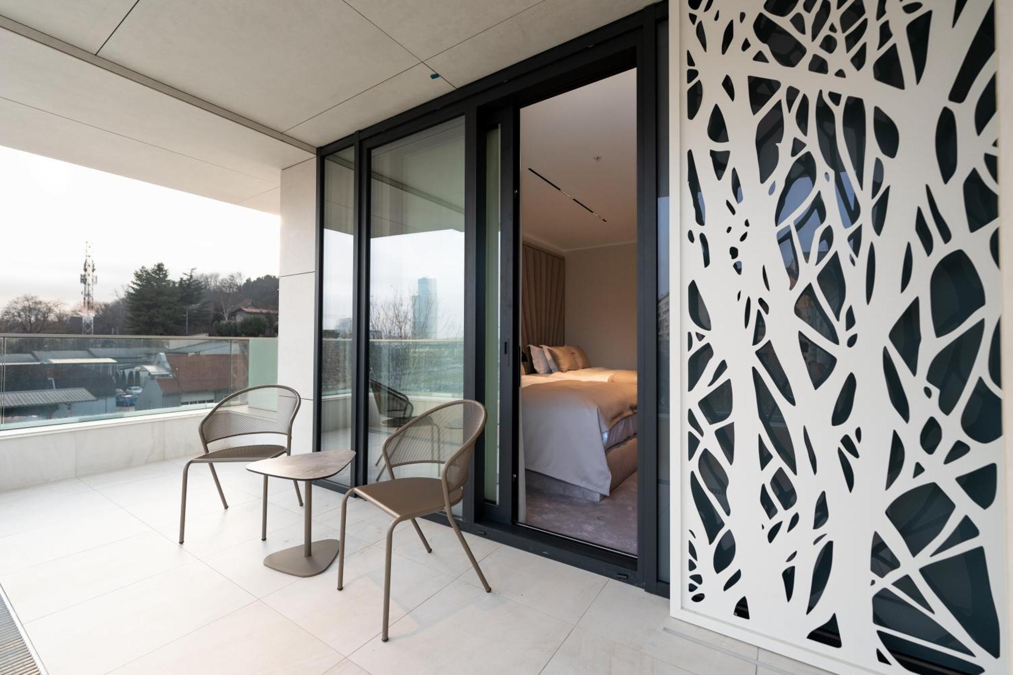 New Belgrade Premium Hotel Luaran gambar