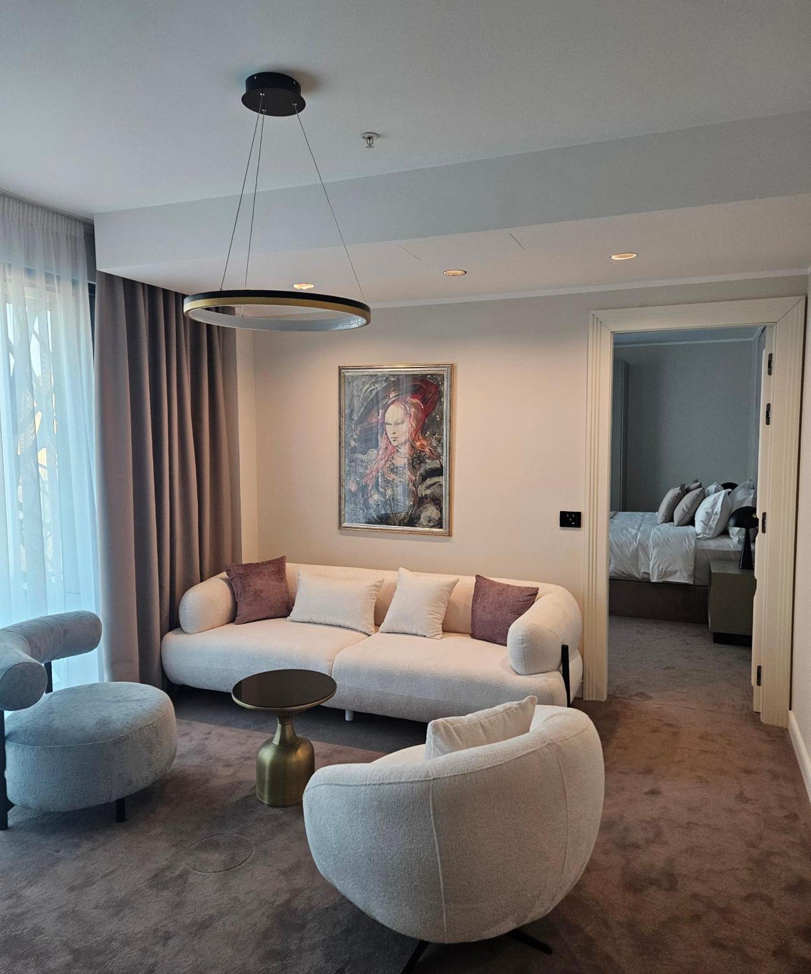New Belgrade Premium Hotel Luaran gambar