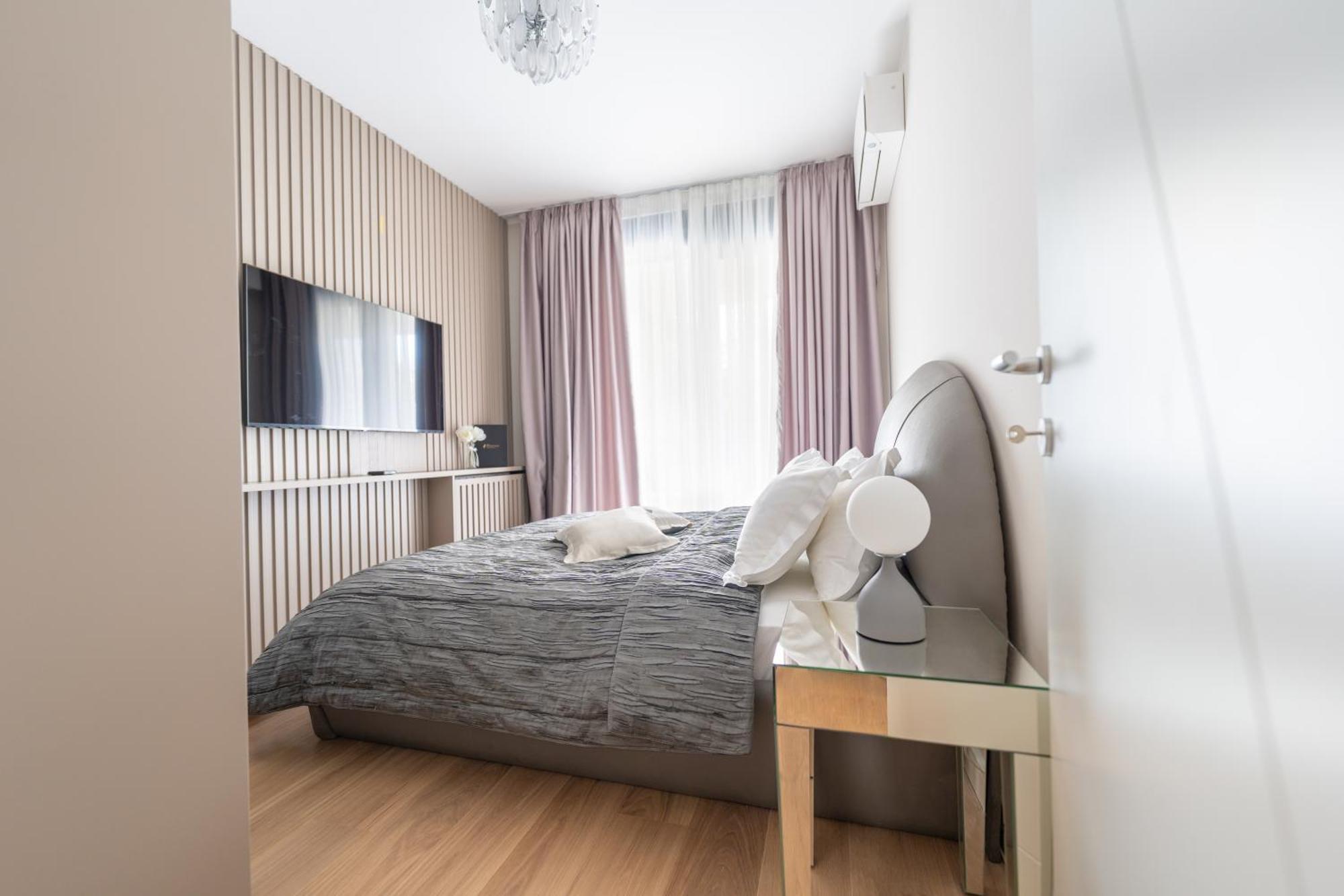 New Belgrade Premium Hotel Bilik gambar